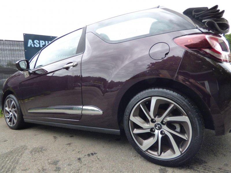 DS AUTOMOBILES DS 3