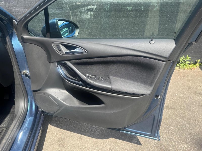 VAUXHALL ASTRA