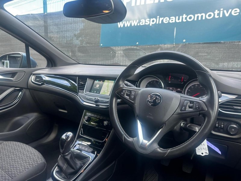 VAUXHALL ASTRA