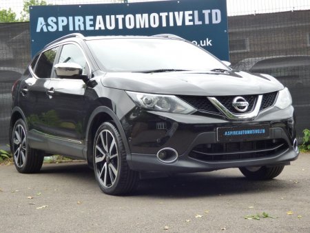 NISSAN QASHQAI 1.6 dCi Tekna XTRON 2WD Euro 6 (s/s) 5dr