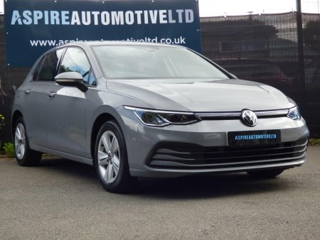 VOLKSWAGEN GOLF 1.5 TSI Life Euro 6 (s/s) 5dr