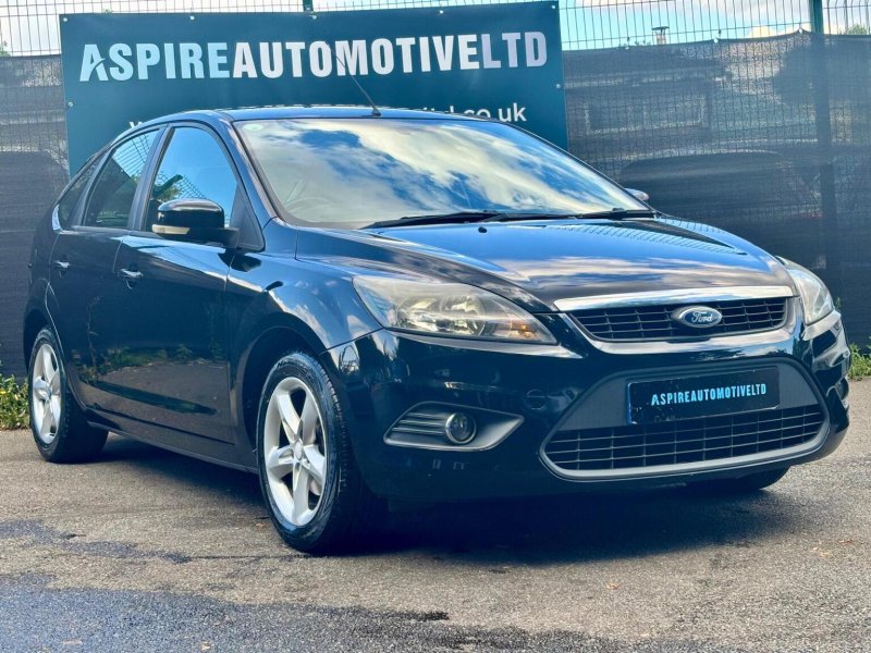 FORD FOCUS 1.6 Zetec 5dr